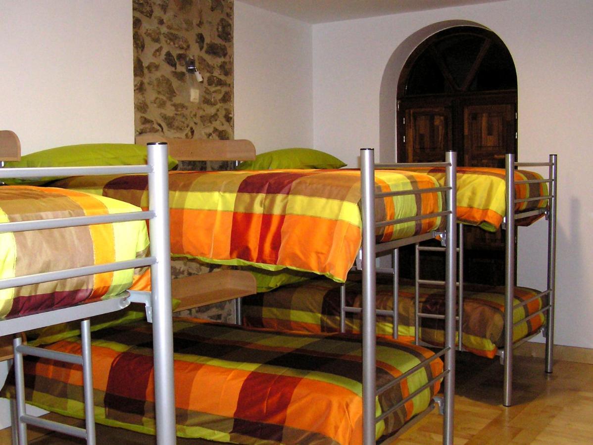 Auberge de jeunesse Alberjerte à El Torno  Chambre photo